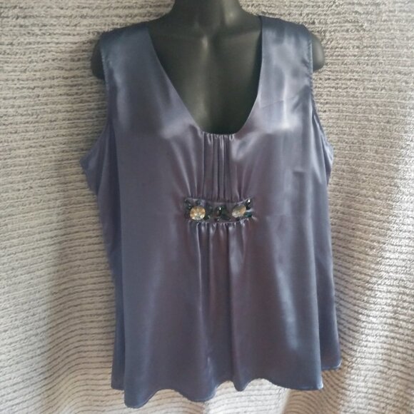 Blue V-Neck Embellished Top | Chic & Versatile - Picture 3 of 4